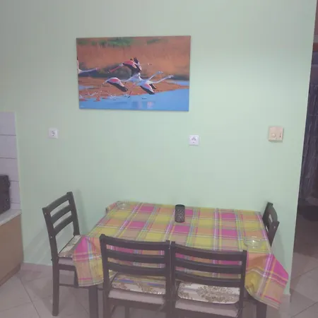 Konstantakis Apartment Kornos Buitenkant foto