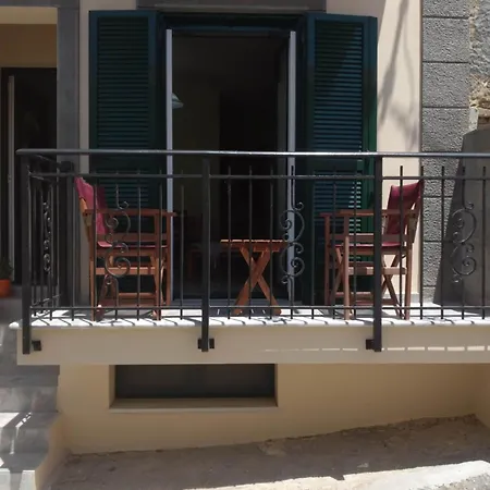 Konstantakis Apartment Kornos Buitenkant foto